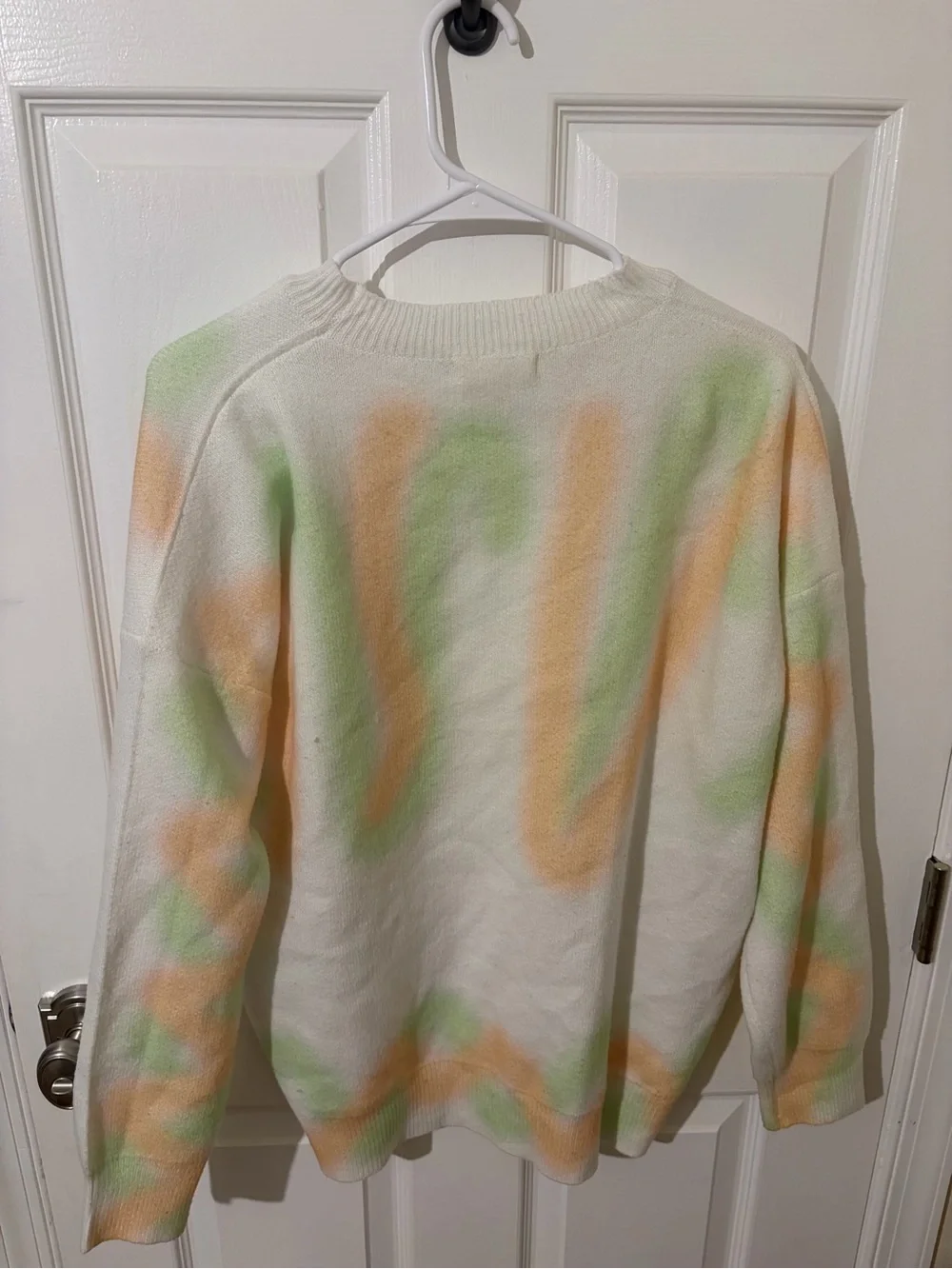 Sherbert colored sweater - Picture 2 of 3